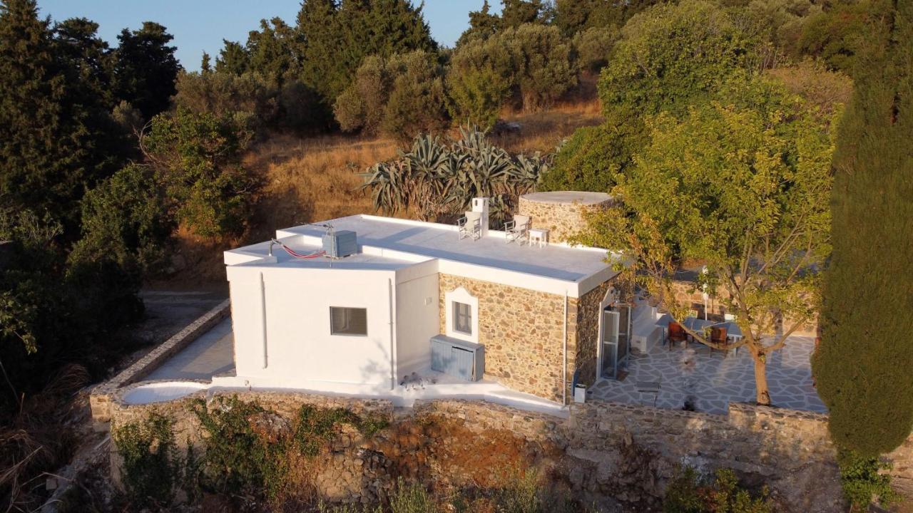 The Aegean Blue Country House Old Milos Βίλα Lagoudi Zia Εξωτερικό φωτογραφία