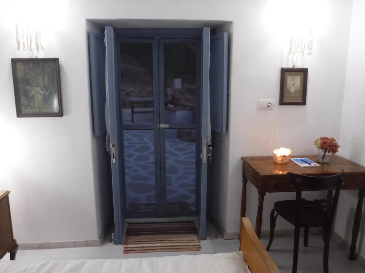 The Aegean Blue Country House Old Milos Βίλα Lagoudi Zia Εξωτερικό φωτογραφία