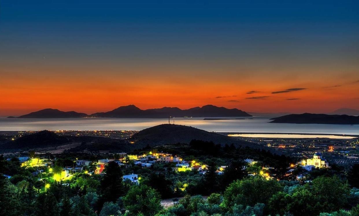 The Aegean Blue Country House Old Milos Βίλα Lagoudi Zia Εξωτερικό φωτογραφία